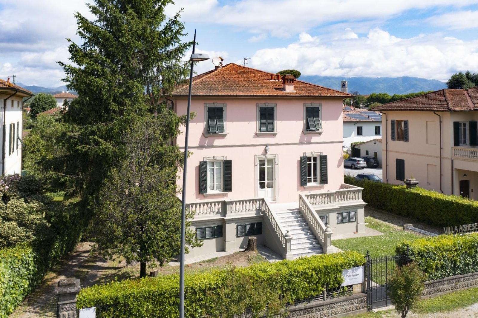 Villa Agnese B&B Lucca Bagian luar foto
